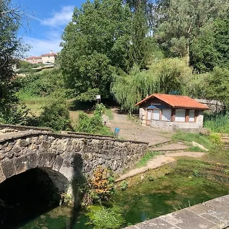 Precioso Atico Con Piscina En Entorno Rural, Relax, Cerca De La Playa Y Montana Apartamento Limpias