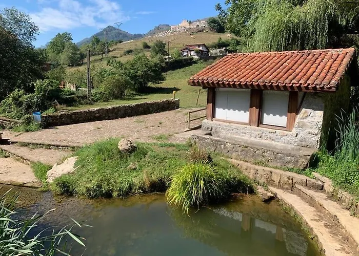 Precioso Atico Con Piscina En Entorno Rural, Relax, Cerca De La Playa Y Montana Apartmán *