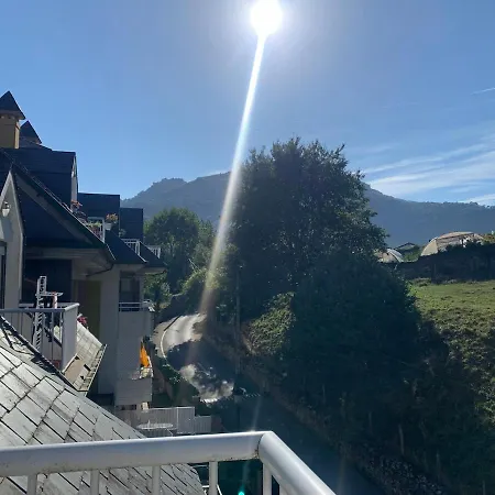 Precioso ático Con Piscina En Entorno Rural, Relax, Cerca De La Playa Y Montaña Apartamento Limpias