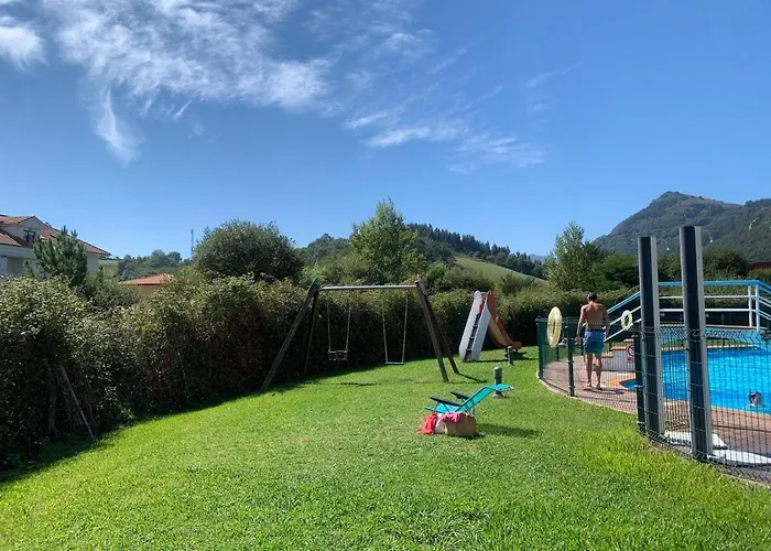 Precioso ático Con Piscina En Entorno Rural, Relax, Cerca De La Playa Y Montaña *